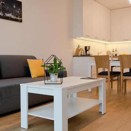 CITYSTAY Abrahama Gdynia Apartment Bagian luar foto