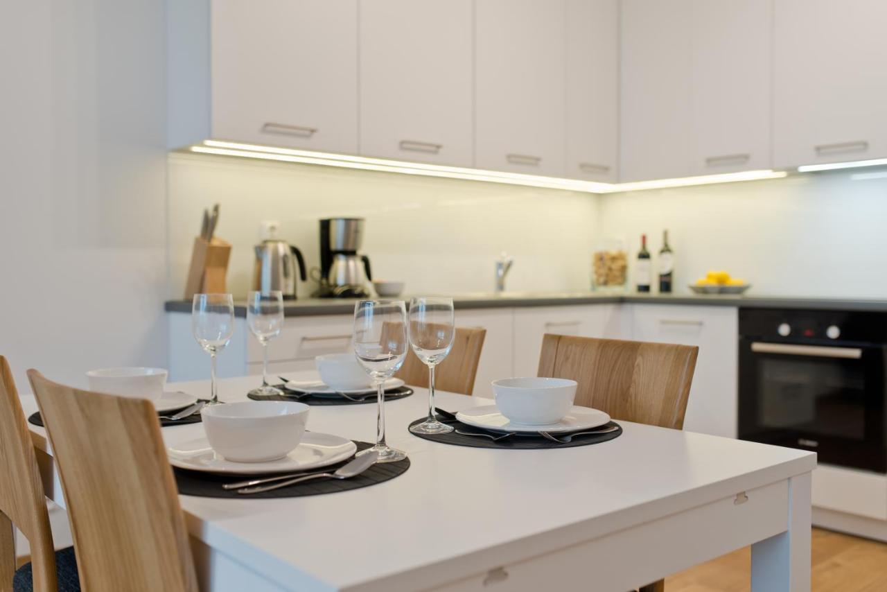CITYSTAY Abrahama Gdynia Apartment Bagian luar foto